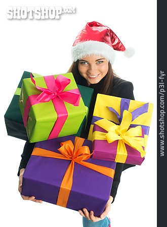 
                Junge Frau, Weihnachten, Bescherung, Weihnachtsgeschenk                   