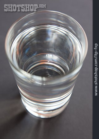 
                Wasser, Glas, Wasserglas                   