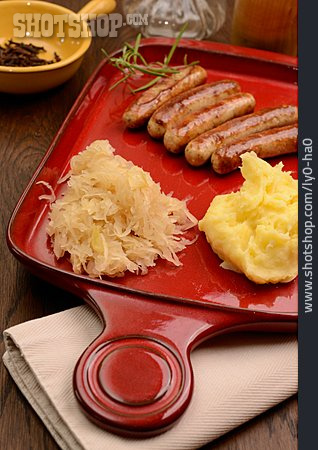
                Mahlzeit, Sauerkraut, Deutsche Küche                   