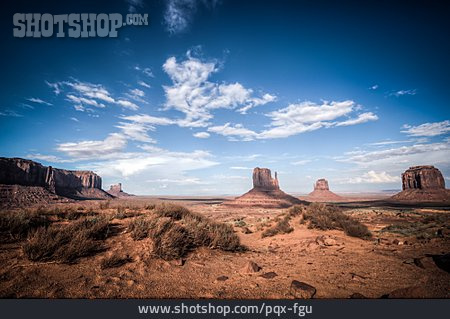 
                Canyon, Monument Valley                   
