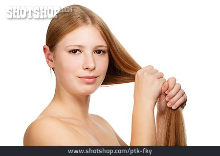 
                Junge Frau, Frau, Haare, Haarpflege                   