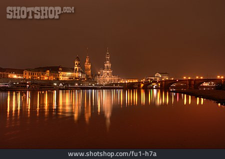 
                Stadtansicht, Dresden                   