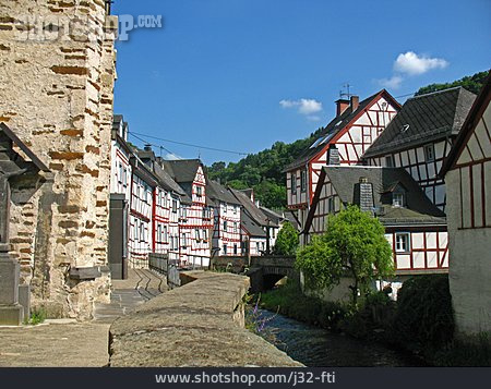 
                Altstadt, Monreal, Elzbach                   