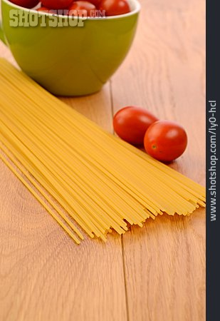
                Zubereitung, Spaghetti, Pasta                   