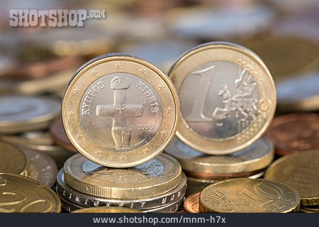 
                Euro, Zypern                   