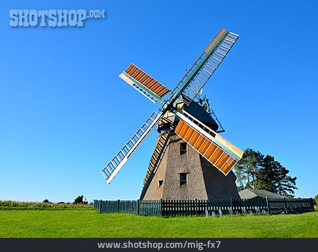 
                Windmühle, Amrum                   