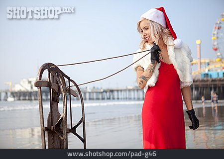 
                Weihnachten, Weihnachtsfrau, Weihnachtskostüm                   