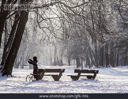 
                Winter, Verschneit                   
