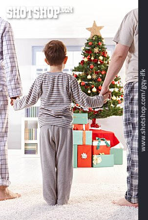 
                Häusliches Leben, Weihnachten, Familie, Weihnachtlich                   