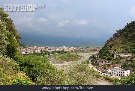
                Albanien, Berat                   