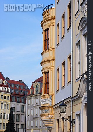 
                Altstadt, Hausfassade                   