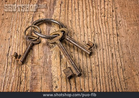 
                Schlüssel, Schlüsselbund, Buntbartschlüssel                   