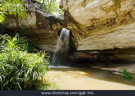 
                Wasserfall, Sang Chan, Pha Taem                   