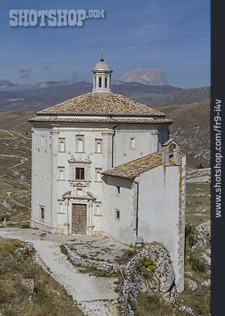 
                Kapelle, Santa Maria Della Pieta                   