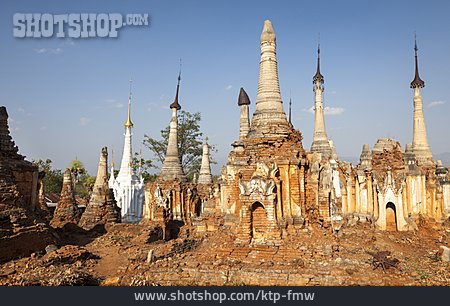 
                Stupa, Myanmar                   