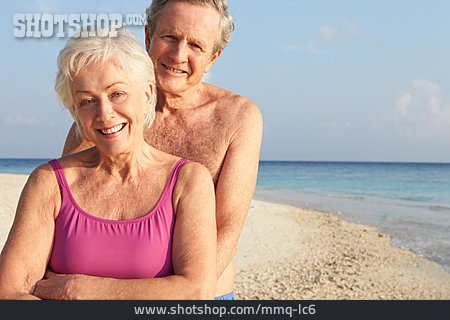 
                Reise & Urlaub, Badeurlaub, Seniorenpaar                   