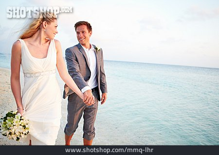 
                Hochzeit, Hochzeitspaar, Malediven, Hochzeitsreise, Flitterwochen                   