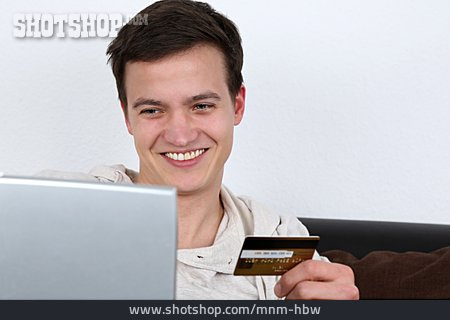 
                Mann, Einkaufen, Onlineshopping                   