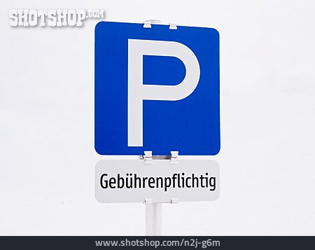 
                Parkplatz, Parkplatzschild                   