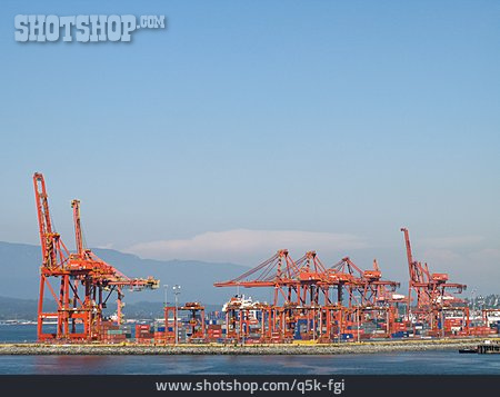 
                Logistik, Hafenkran, Import, Export                   