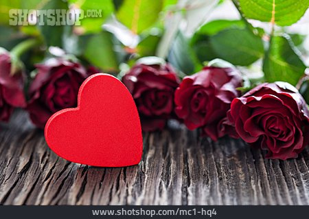 
                Valentinstag, Verliebt, Rosenstrauß                   