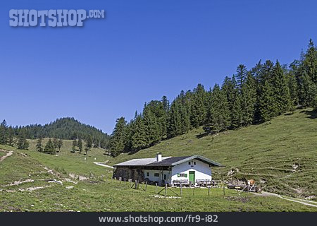 
                Berghütte, Alm, Kotalm                   