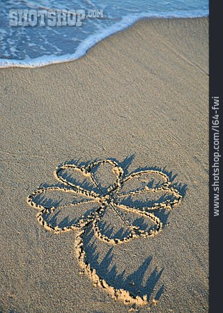 
                Kleeblatt, Glückssymbol, Sandzeichnung                   