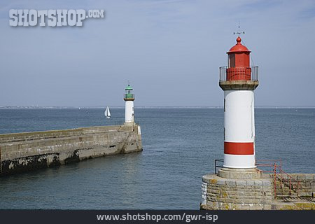 
                Leuchtturm, Hafeneinfahrt, Ile De Groix, Port Tudy                   
