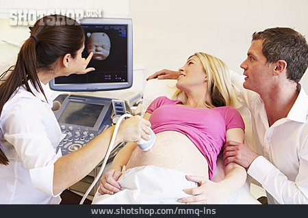 
                Eltern, Schwangerschaft, Ultraschall, Vorsorgeuntersuchung                   