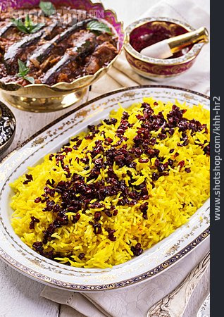 
                Persische Küche, Berberitzenreis, Khoresht-e Bademjan                   