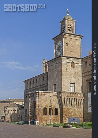 
                Rathaus, Carpi, Palazzo Dei Pio                   