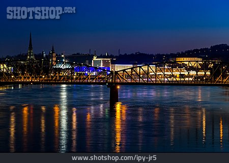 
                Donau, Linz, Eisenbahnbrücke                   