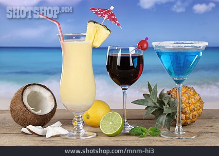 
                Cocktail, Strandbar                   