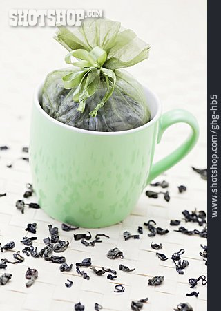 
                Grüner Tee, Teeblätter                   