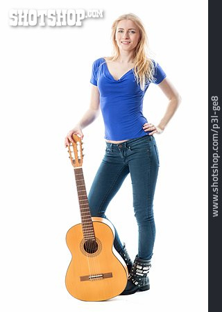 
                Junge Frau, Gitarre, Gitarristin                   