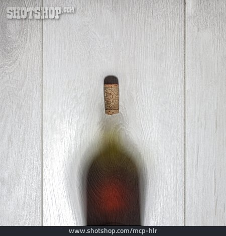 
                Shadow, Wine Bottle, Cork                   