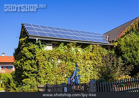 
                Solar, Solaranlage, Solarhaus, Solardach                   