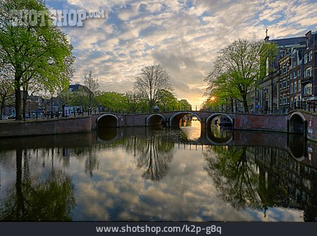 
                Kanal, Amsterdam, Prinsengracht                   
