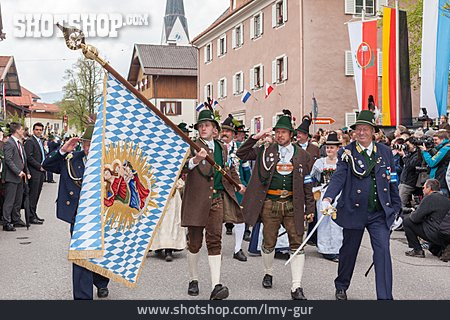 
                Bayern, Festzug, Gebirgsschützen                   