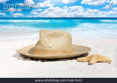 
                Strohhut, Strandurlaub, Urlaubsgrüße                   