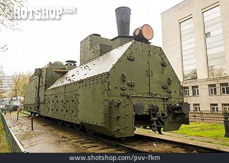 
                Lokomotive, Militärlok                   