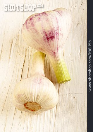 
                Knoblauch                   