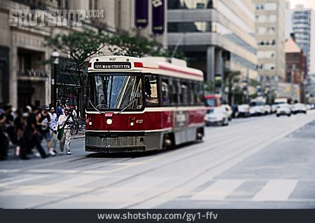 
                Städtisches Leben, Straßenbahn, Toronto                   