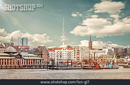 
                Hamburg, Fischmarkt, Landungsbrücken                   
