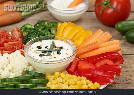 
                Gesunde Ernährung, Rohkost, Gemüsestick                   