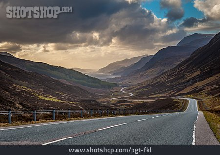 
                Landschaft, Straße, Schottland                   
