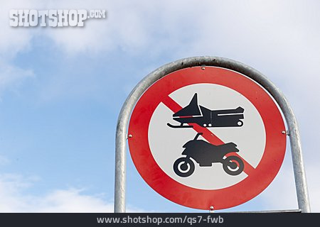 
                Motorrad, Straßenschild, Schneemobil                   