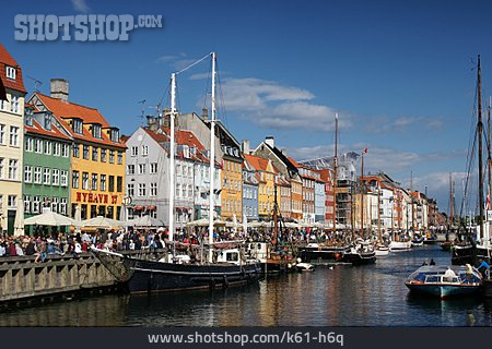 
                Kanal, Kopenhagen, Nyhavn                   