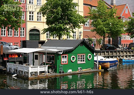 
                Hausboot, Christianshavn                   