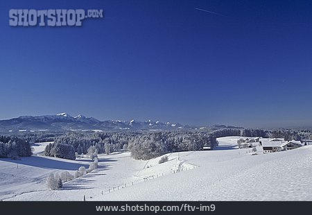 
                Winterlandschaft, Bayern, Chiemgauer Berge                   